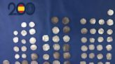 La Policía Nacional recupera en Murcia un lote de 59 monedas de plata auténtica de los siglos XVI-XVII y detiene a un hombre