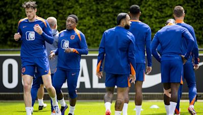Chelsea star among omissions from Dutch Euro squad as fans say 'it's so over'
