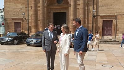 Cuca Gamarra pide desde Oviedo el “voto unido” para el PP frente a las “mentiras” del PSOE