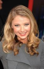 Elisabeth Harnois