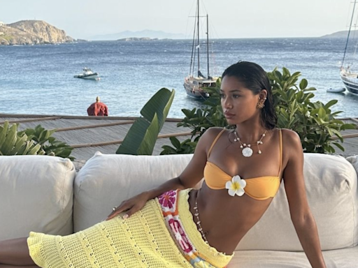 Photos: Lonzo Ball's Girlfriend Turning Heads On Vacation