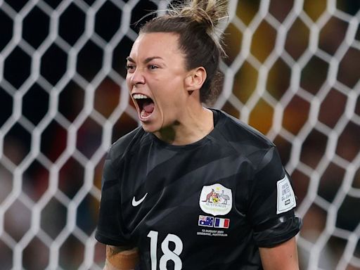 Matildas star Mackenzie Arnold reveals her new club ahead of Olympics