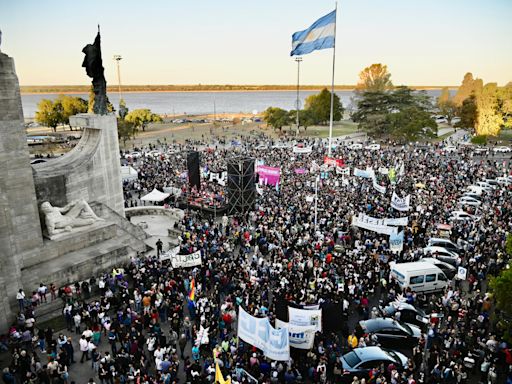 Marcha universitaria: fuerte reclamo en las principales ciudades del país