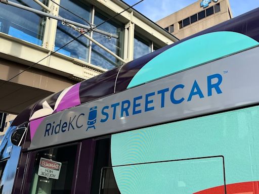 Excessive heat forces KC Streetcar constructors to early morning work