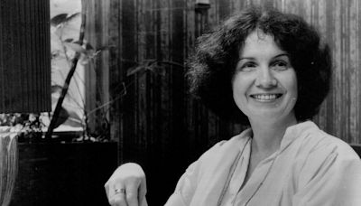 Alice Munro, Nobel Prize winner and ‘master of the short story,’ dies at 92