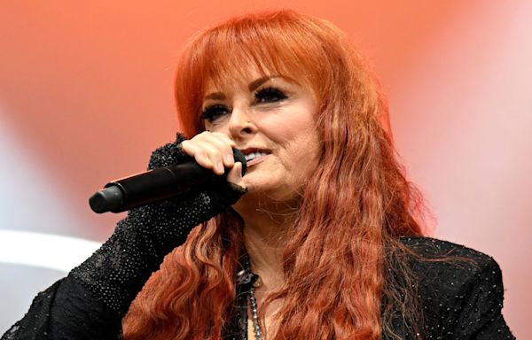 Wynonna Judd Poses With Jelly Roll and Mariska Hargitay in Star-Studded Photos From 60th Birthday Celebration