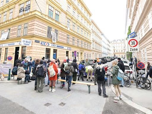 Großeinsatz mit WEGA – Polizei räumt besetztes Haus