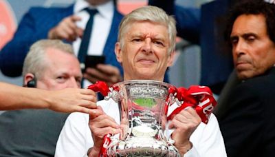 Arsenal icon slams 'biased' Sky Sports pundit for disrespecting Arsene Wenger