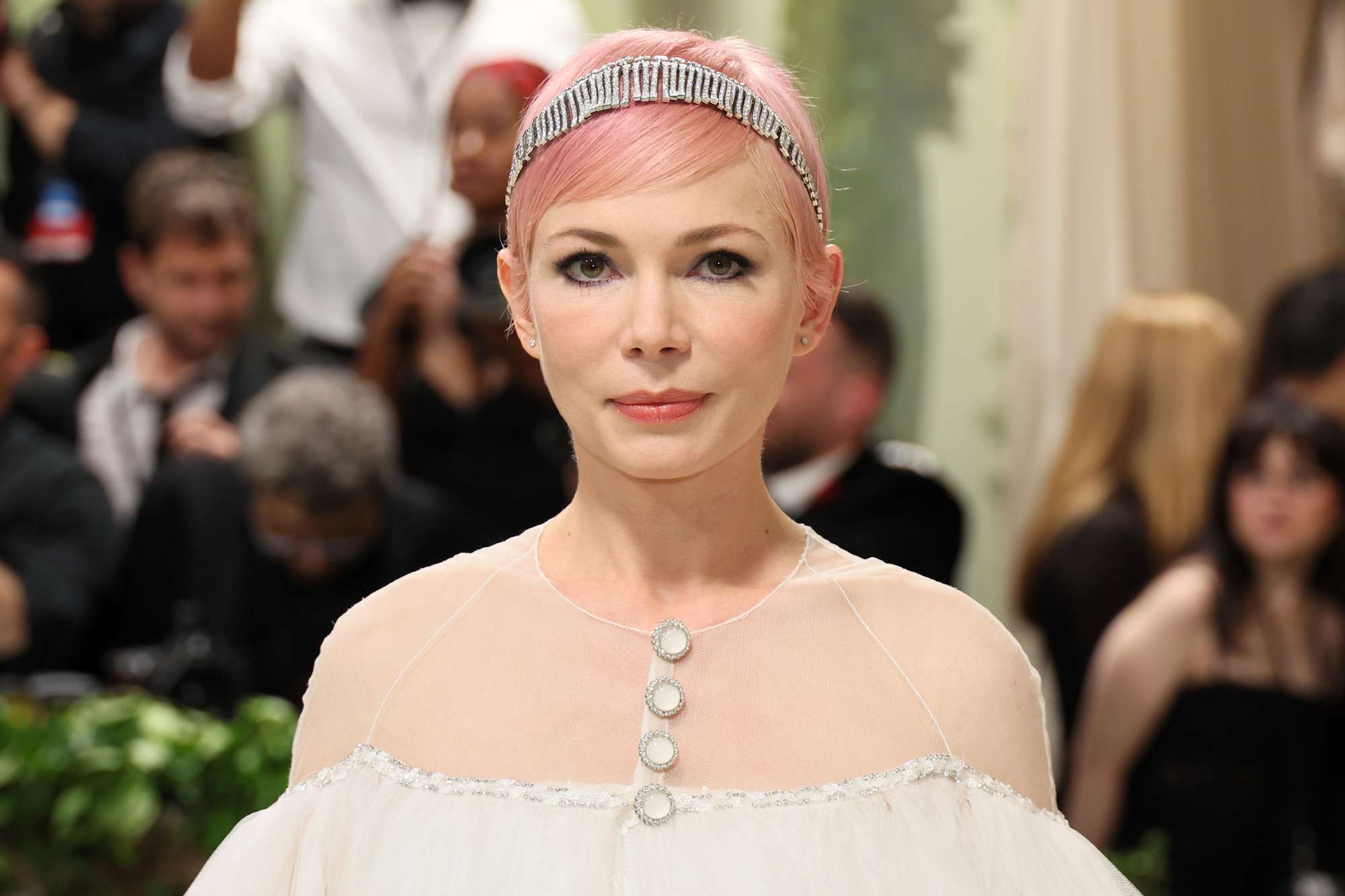 Michelle Williams Sports Cotton-Candy Pink Hair at the 2024 Met Gala