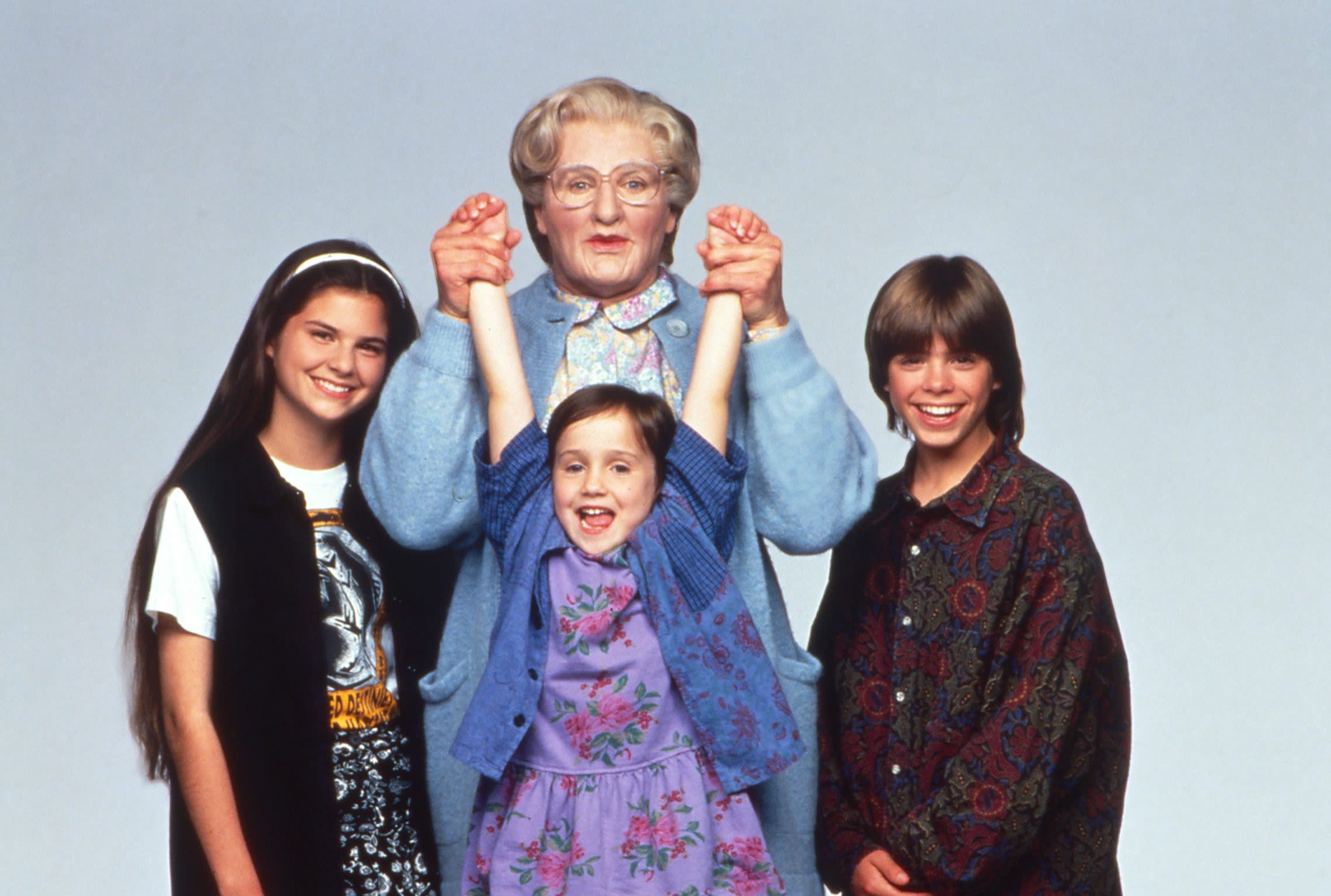 Robin Williams Went Above And Beyond For One Of His ‘Mrs. Doubtfire’ Kids