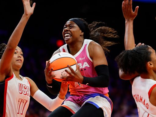 WNBA All-Stars vs. Team USA: Arike Ogunbowale, Caitlin Clark set records in win