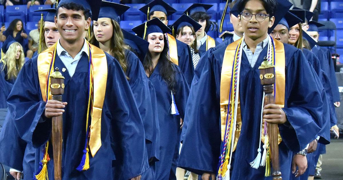 Andover High School celebrates graduation