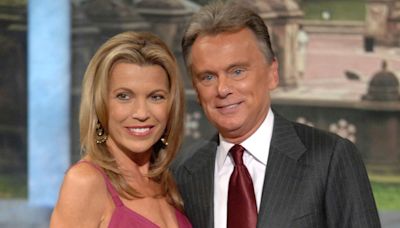 Vanna White's emotional tribute to Pat Sajak ahead of last Wheel of Fortune show on FOX 11