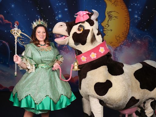 Photos: Meet the Cast of JACK AND THE BEANSTALK Panto at Southampton's Mayflower Theatre