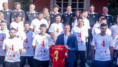 Pedro Sánchez agradece a la selección "haber dado la mejor versión de España" en la Eurocopa