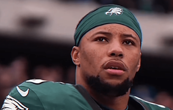 LOOK: Saquon Makes Eagles Practice Debut - 'Get Used to It!'