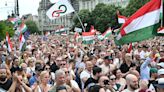 Orban Opponent Draws Crowds in Hungary’s Ruling Party Stronghold