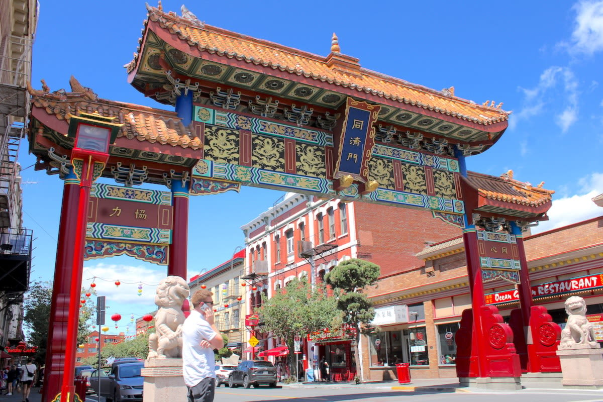 Victoria's Chinatown gate undergoing $1.4M restoration this year