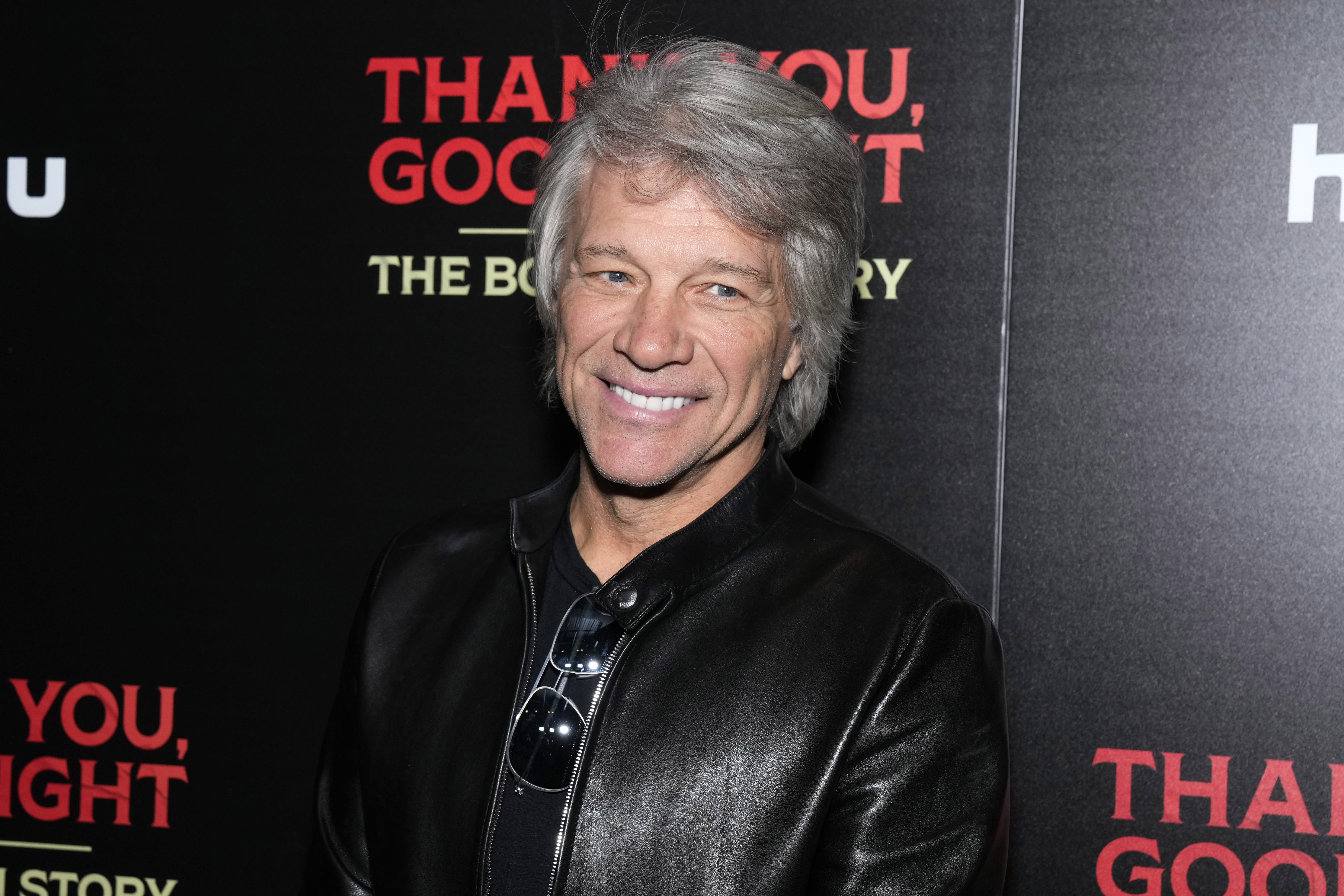 Jon Bon Jovi helps persuade a woman in crisis to come off ledge of a Nashville bridge