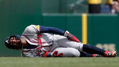 Braves' MVP OF Ronald Acuña Jr. tears ACL in non-contact fall against Pirates