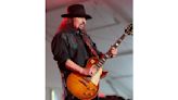 Muere el miembro fundador de Lynyrd Skynyrd Gary Rossington