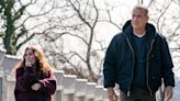 Tom Hanks recupera la esperanza de un viudo gruñón en "A Man Called Otto"