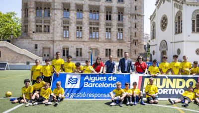 Mucho fútbol y diversión en el primer día del FUTCAMP de Mundo Deportivo