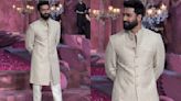 Vicky Kaushal Turns Showstopper At ICW Finale; Actor Gushes Over His Outfit; 'Reminded Me Of My Wedding...'