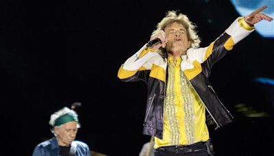 Trudeau booed at Rolling Stones concert. Why Mick Jagger probably wasn't praising PM