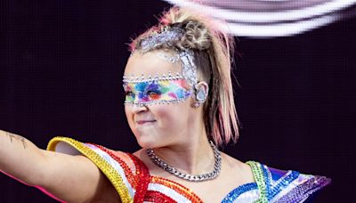 JoJo Siwa, Miley Cyrus and More Stars Who’ve Shared Their Coming Out Story - E! Online