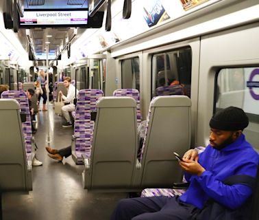 Back of the (inter)net! Elizabeth line tunnels get 4G and 5G coverage in time for Euro 2024 knock-out games