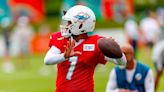 Dolphins’ offensive stars shine in training camp practice No. 6. News, highlights and notes