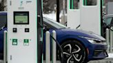 En un ambicioso plan, la Casa Blanca endurece las normas de contaminación para acelerar la transición a los autos eléctricos