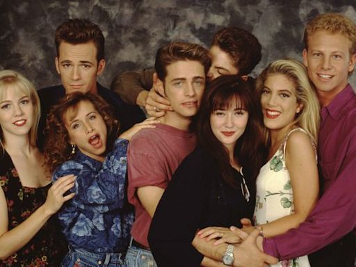 El tributo a Shannen Doherty de sus compañeros de "Beverly Hills, 90210': "Luke te espera con los brazos abiertos"