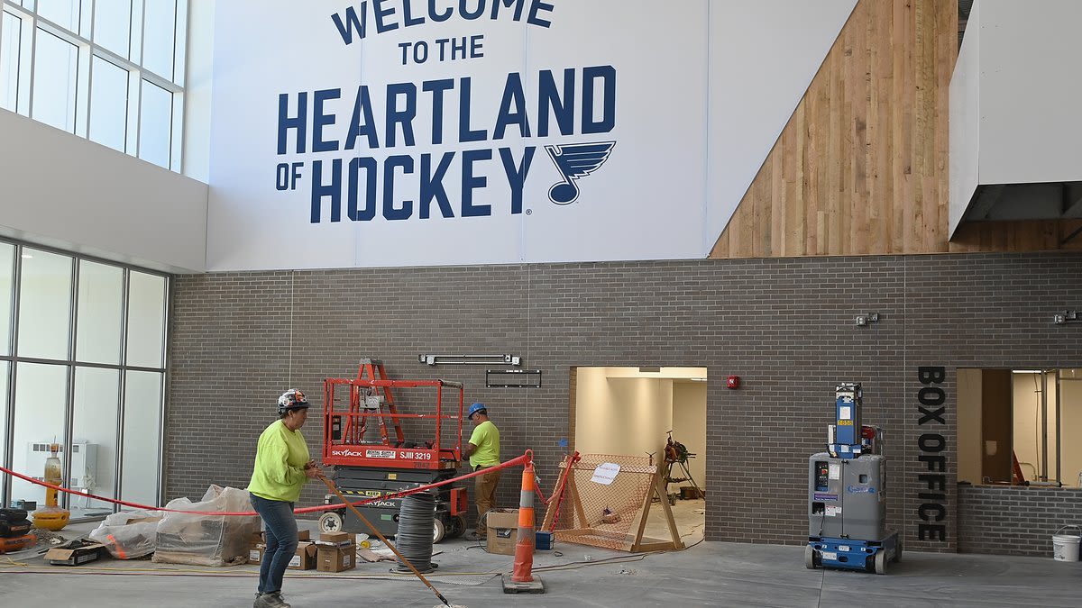 Blues will continue to lease practice facility after management change - St. Louis Business Journal