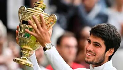Wimbledon: Alcaraz se quedó con el título frente a Djokovic | El tenista español desintegró al serbio sets corridos y lo venció por 6-2, 6-2 y 7-6 (4)