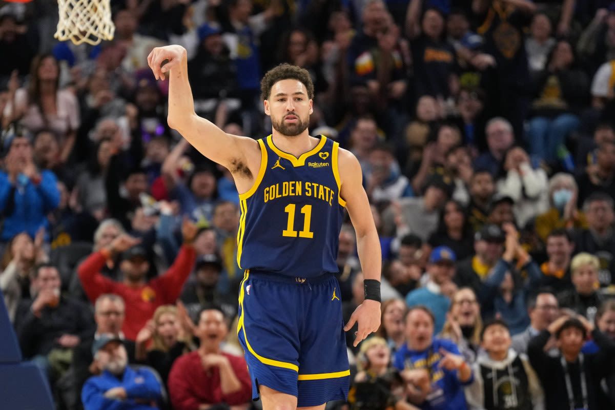 NBA Insider Baffled By Lakers' Klay Thompson Stance Before Mavericks Trade