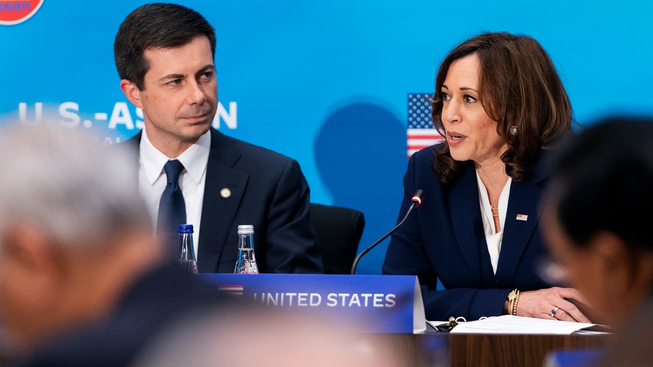 Pete Buttigieg Offers Insight on Kamala Harris Debate Night—and Whether She Should Go on Joe Rogan