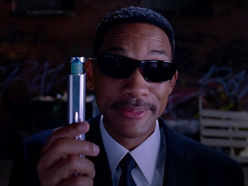 Trying to Make Sense of Men in Black 3's Time Travel Rules