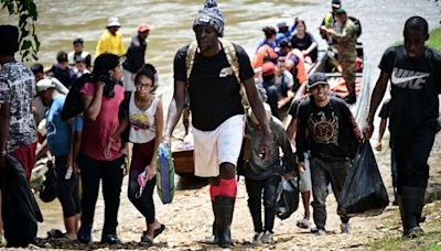 Autoridades reportan que menos migrantes entran de forma "irregular" a Panamá por la frontera con Colombia