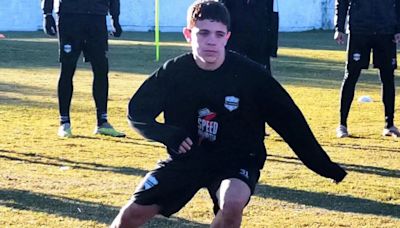 El Ogro Fabbiani convocó a un jugador de 14 años para el partido Riestra-Newell’s de Copa Argentina: el récord que podría superar