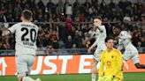 Bayer Leverkusen dio el golpe y le ganó 2-0 a Roma en Italia