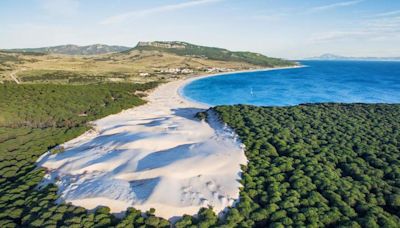 Top 10 de las playas más turísticas de Andalucía