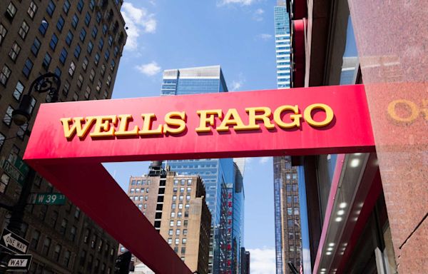 Wells Fargo: Manageable Nearterm Risk, Meaningful Long-Term Potential (NYSE:WFC)