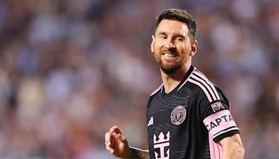 En juego: Golazo de Messi e Inter Miami le gana 2-1 a Kansas City