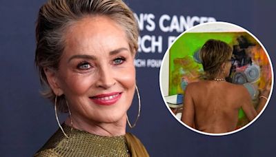 Sharon Stone deslumbró con reveladora foto mientras pintaba un cuadro