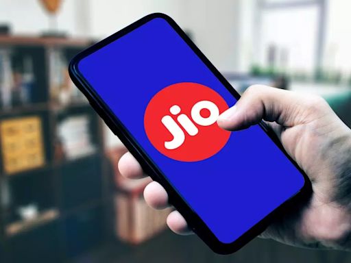 Top 5 Jio Recharge Plans Cheaper Than Airtel And Vi