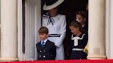 El gracioso baile del Príncipe Louis que hace reír a su madre, Kate Middleton, en su reaparición pública