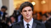 Jacob Elordi Went to ‘War’ Against Netflix Over Smoking in ‘Kissing Booth’ Films: ‘This Is Bulls—!’