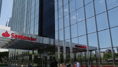 Santander Brasil tem alta de 44% no lucro do 2º tri Por Reuters